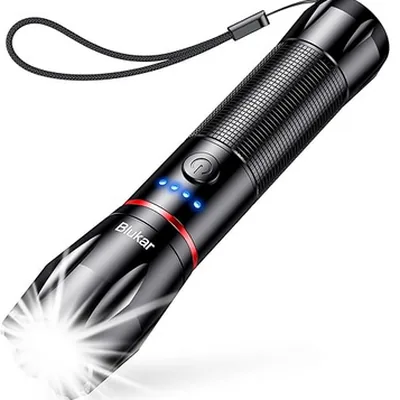 Blukar LED Taschenlampe Aufladbar – 2000 Lumen, IPX6, 5 Modi